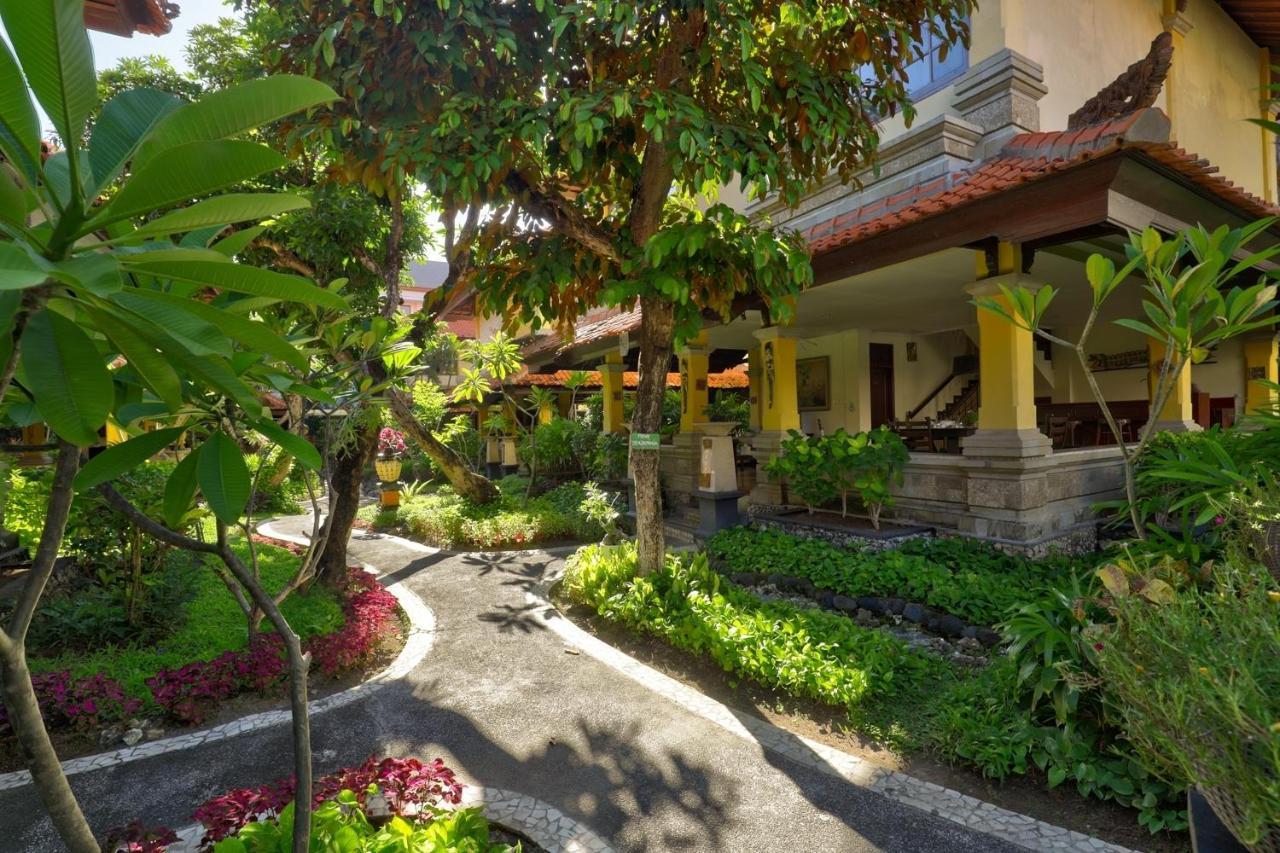 Legian Royal Hotel And Villa Bali מראה חיצוני תמונה
